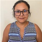 Doctora en Ciencia de Materiales. Más de 10 años enseñando Química, Física y Álgebra